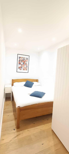 Bedroom 2, Comfortable Apartment Next to Euston Station, London