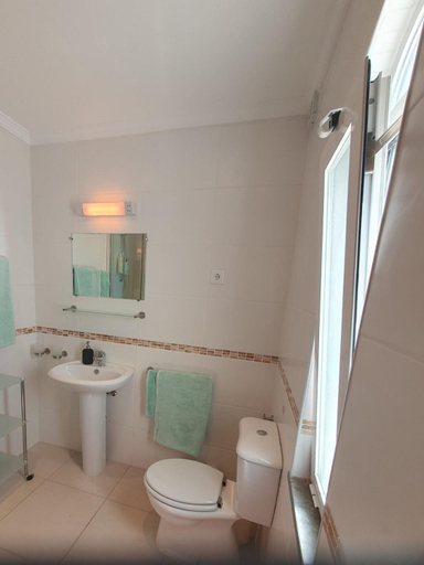 Bathroom 2, Casa dos Sonhos by Portucasa, São Brás de Alportel