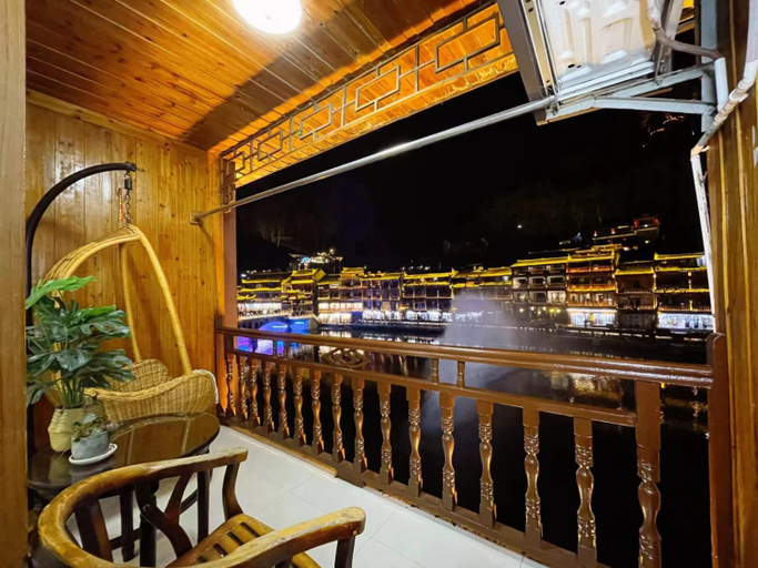 Food & Drinks 5, Phoenix Fuyuan Villa Riverside Hotel, Xiangxi Tujia and Miao