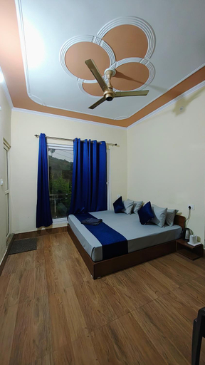 Bedroom 2, Host Labs Homestay - Premium View, Nainital