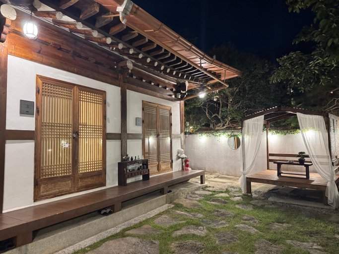 Exterior & Views 1, Pungnam House, Jeonju