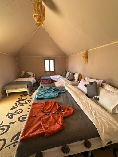 Others 2, Eternal Luxury Camp, Errachidia