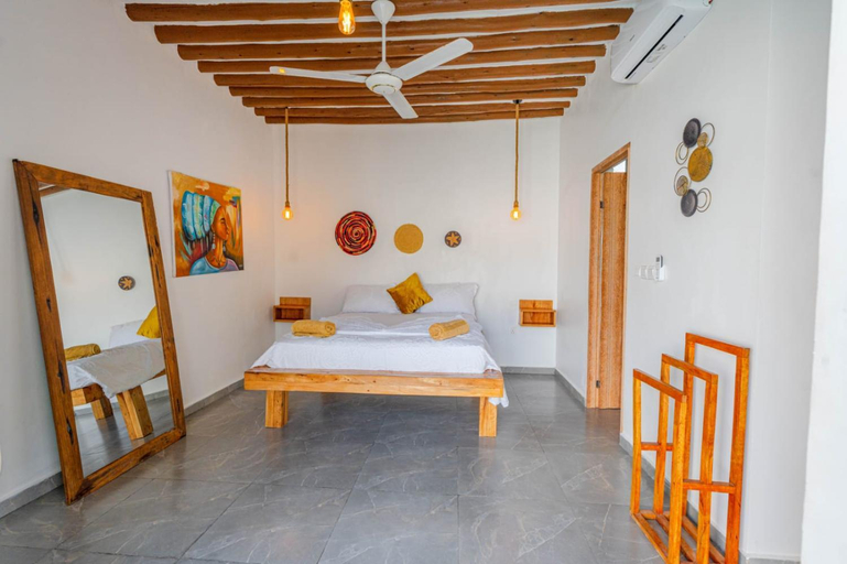 Bedroom 2, Mayssa Villa, Kusini