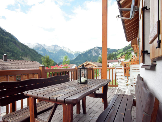 Others 5, Scenic Valley Chalet in Austria, Zell am See