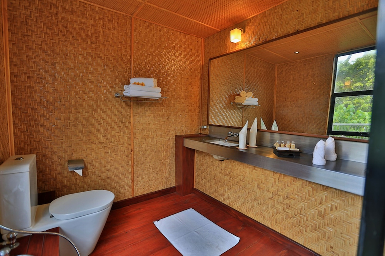 Bathroom, Rainforest Eco Lodge, Kotapola