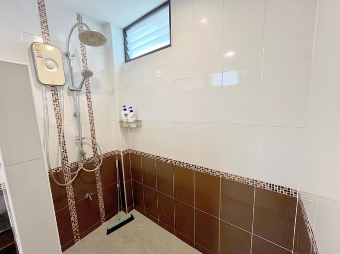 Bathroom, October Hostel ChiangMai, Muang Chiang Mai
