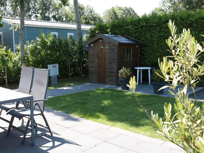 4, Chalet in Friesland near Wadden Sea  Franeker, Franekeradeel