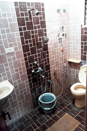 Bathroom 3, BGF RESIDENCY - COTTAGE, Coimbatore