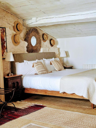 Bedroom, La Maison Colline, Gironde