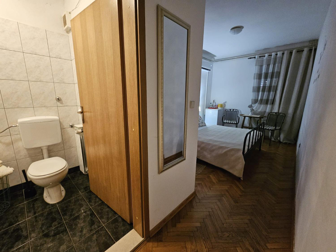 2, Room Gorana with swimming pool, Jelsa