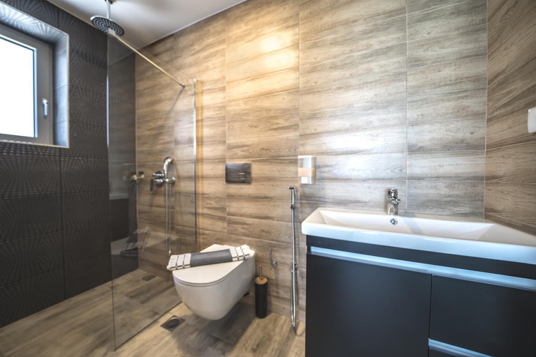 Bathroom 4, Nafsika Xenia Villa, Crete