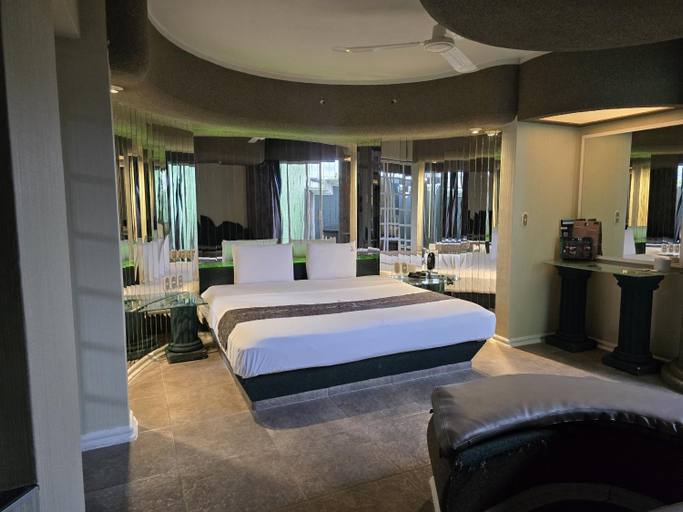 Bedroom 2, New York Hotel/Motel, Río Blanco