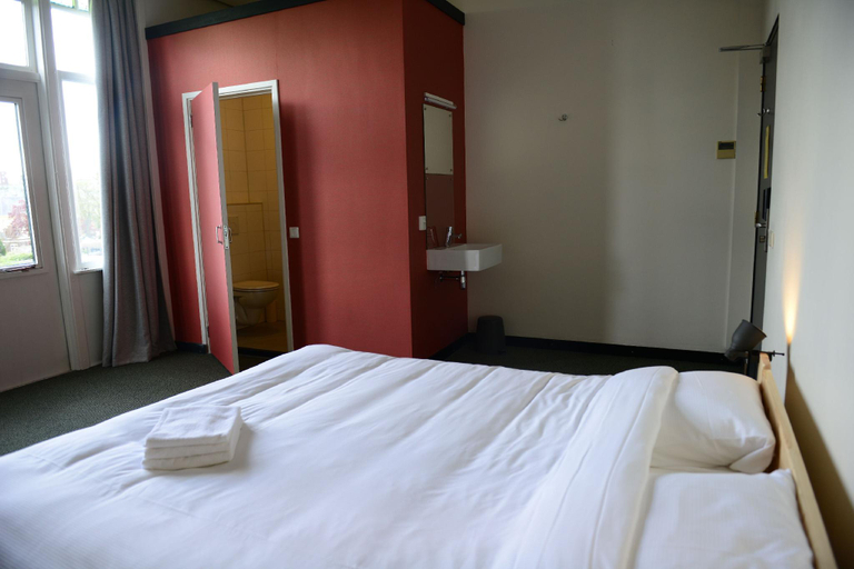 Bedroom 3, Hostel Roots, Tilburg
