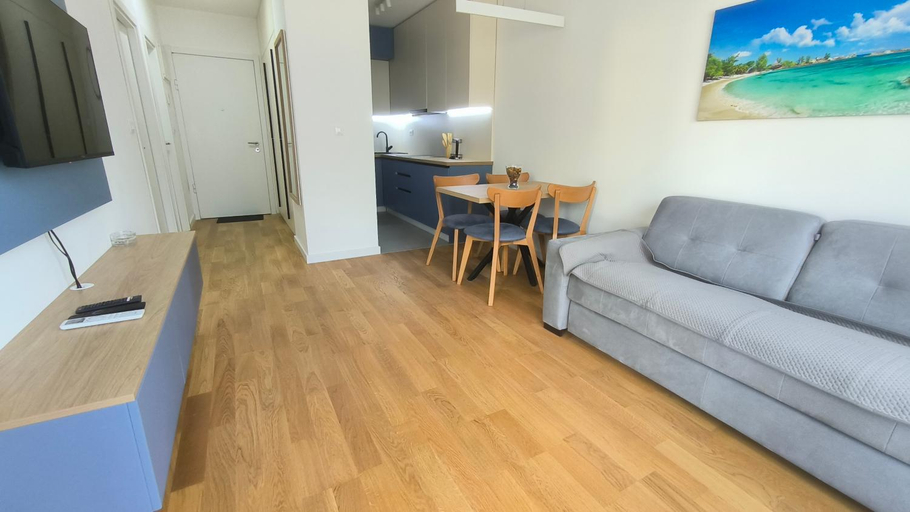 Others 5, Apartments LORA Novi Bar