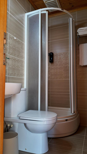 Bathroom, Izmir Yasam Vadisi Oteli, Kemalpaşa