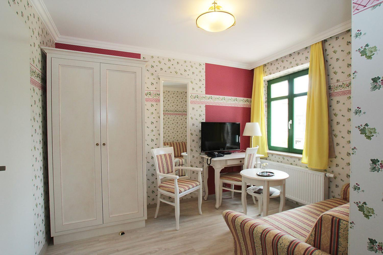 Others 5, Hotel am Markt Altentreptow, Mecklenburgische Seenplatte