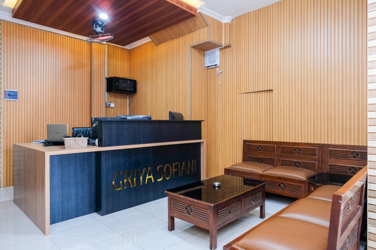Others 5, RedDoorz Syariah near Stasiun Gubeng 2, Surabaya