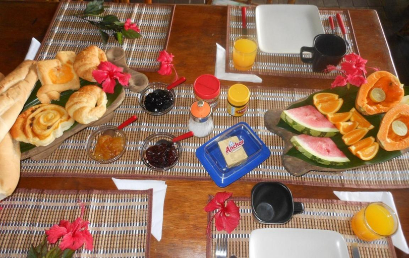 Food & Drinks 5, Treetops Boutique Hotel & Bungalow's, Port Vila