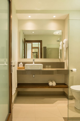 Bathroom, Tarisa resort & Spa
