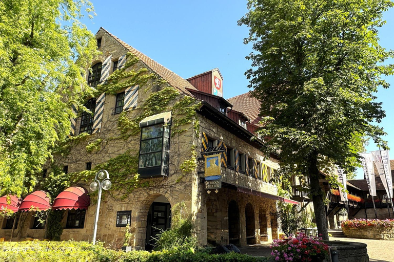Exterior & Views
