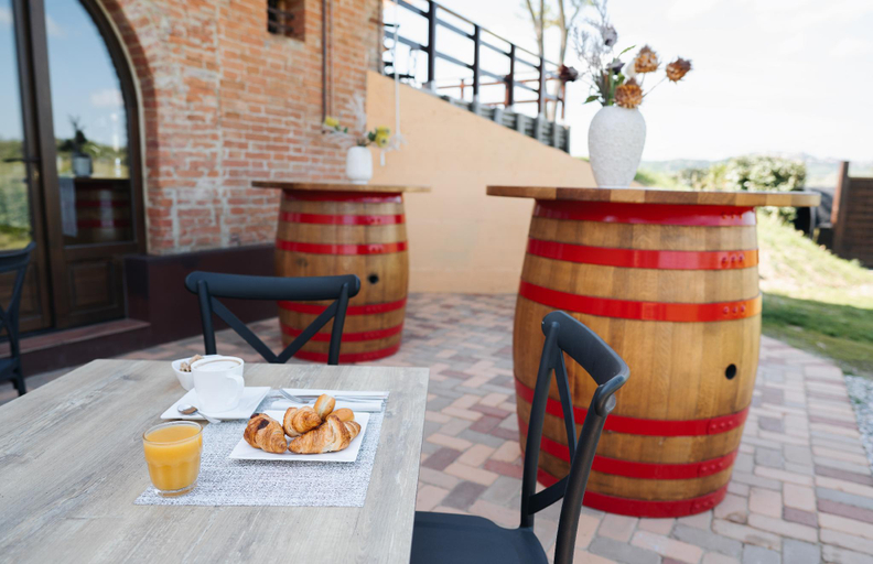 Food & Drinks 4, Terra Antica Tuscany Living, Siena