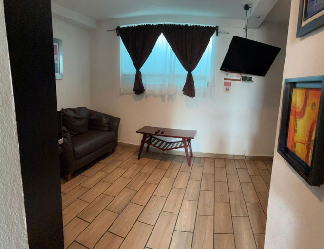 Others 4, Suites Aldama, Toluca