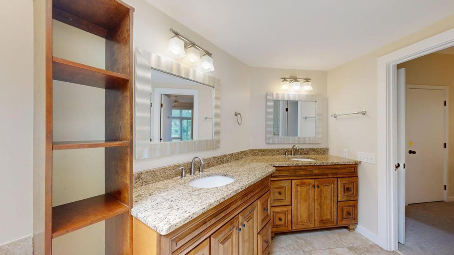 Others 4, 7609 Huntington Villas, Beaufort