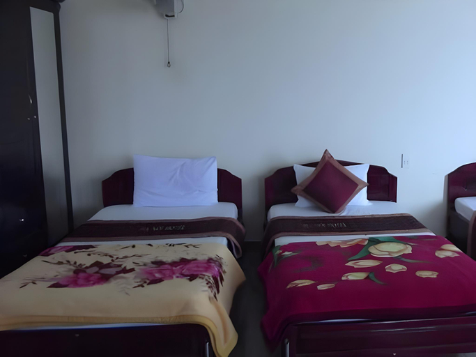 Bedroom 4, Ha Noi Quang Binh Hotel, Đồng Hới