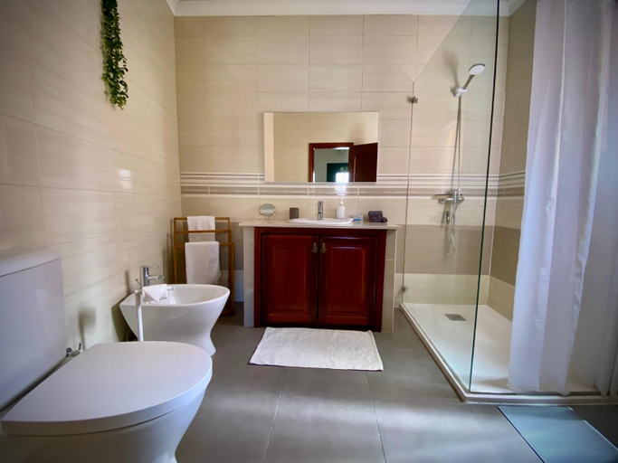 Bathroom 3, Casa dos Castanheiros Angra do Heroismo, Angra do Heroísmo