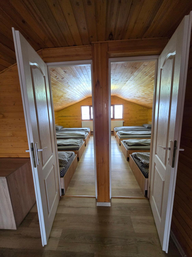 Bedroom 2, Cabana Valisoara, Livezile