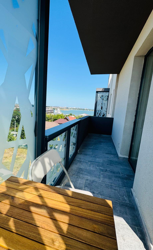 5, Zen Lake View, Agigea