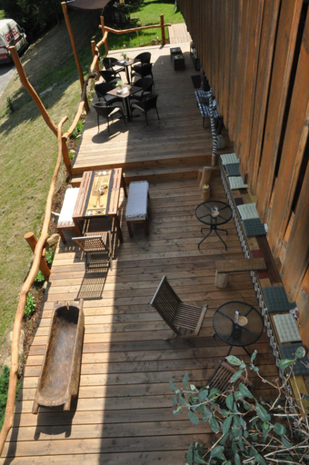 Others 3, Africa House, Zlín