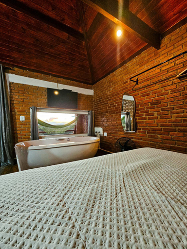 Bedroom 2, Chales Bela Vista STL, São Thomé das Letras