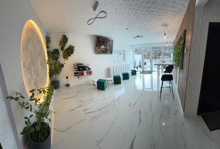 Shared lounge/TV area, Bara Rooms - Adults Only, Toplita