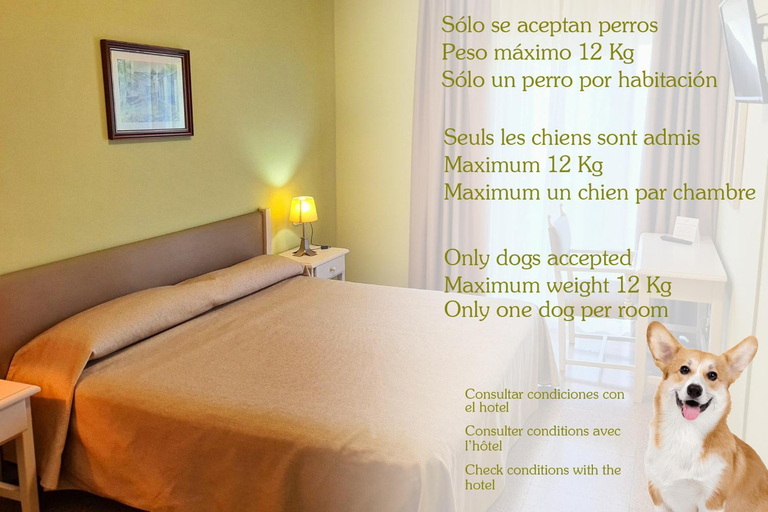 Bedroom, Hotel Castell Blanc, Girona