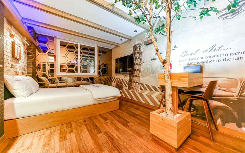 Bedroom 2, Daegu Dongseongno B&B, Buk