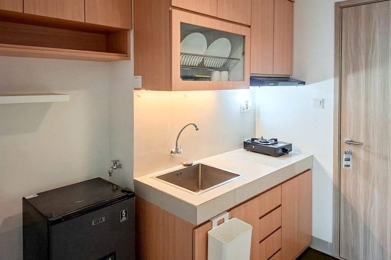 Others 2, Cozy and Relaxing Studio at Apartment Bintaro Embarcadero By Travelio, Tangerang Selatan