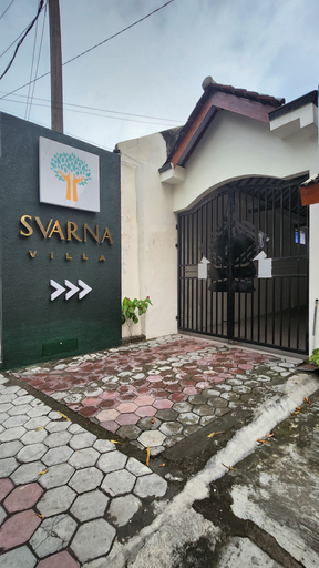 Exterior & Views 2, Svarna Villa Sragen, Sragen