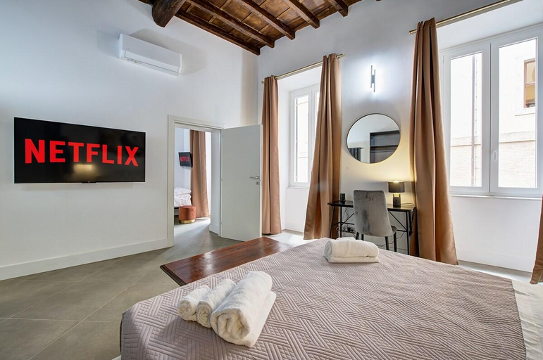 Bedroom 2, Domus Capitolina Campo De' Fiori, Rome