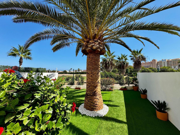 Garden 4, Apartment near Playa Serena & Golf Club, Almería