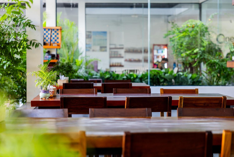 Food & Drinks 5, Onederz Kampot, Kampot