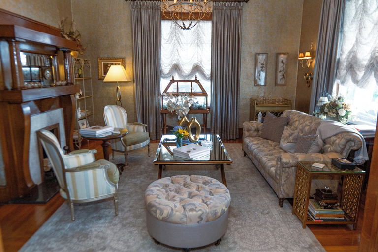 Interior, Pandora's Manor Bed & Breakfast, Guilford