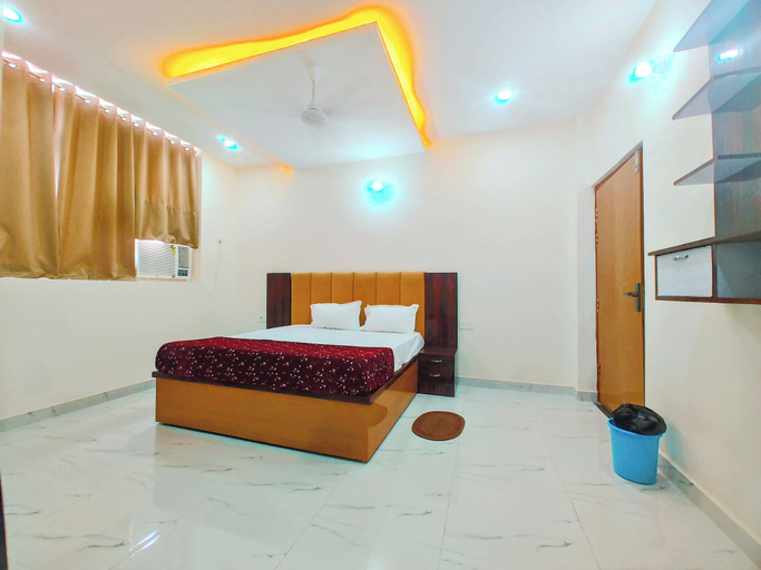 Room 3, Hotel Awadh Star Palace, Faizabad