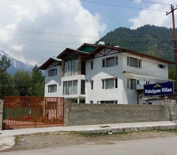 Exterior & Views 2, kashmir house, Anantnag