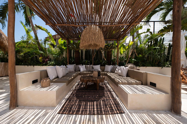 Others 5, Villa Xanadu Pererenan, Badung