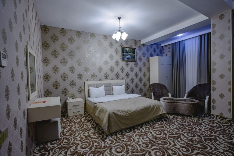 Bedroom 2, Comfort Hotel Baku, Baku
