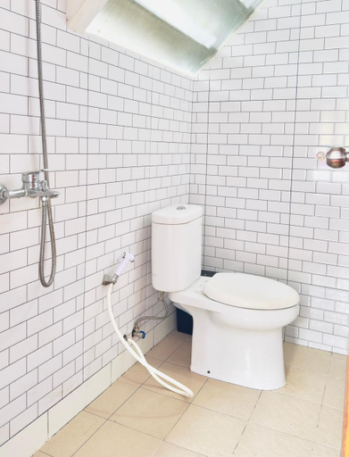 Bathroom 3, The Haven by Vila Istana Bunga, Bandung
