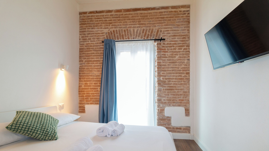 Bedroom 3, Ceramic Rooms, Oristano