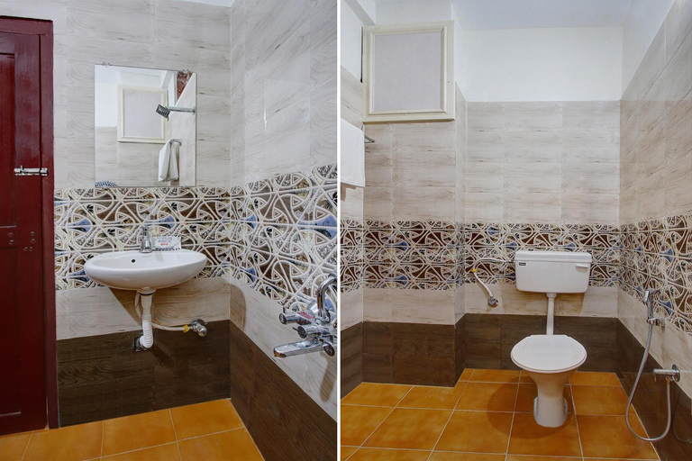 Bathroom, Hotel O Century Park, Kasaragod