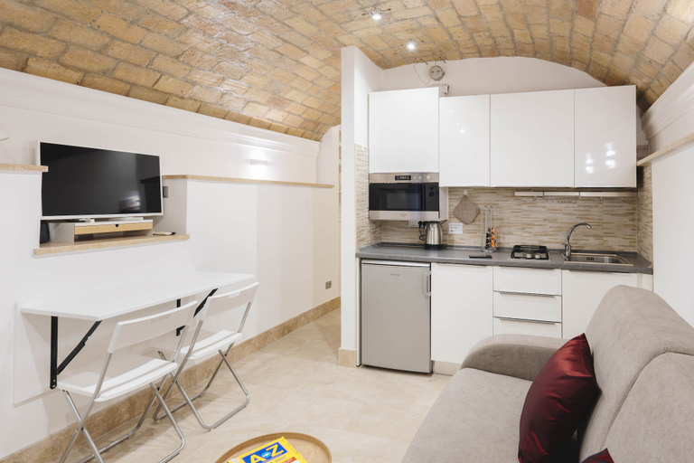 Private kitchen, Domus Mariani - Cremera by Ghor, Rome
